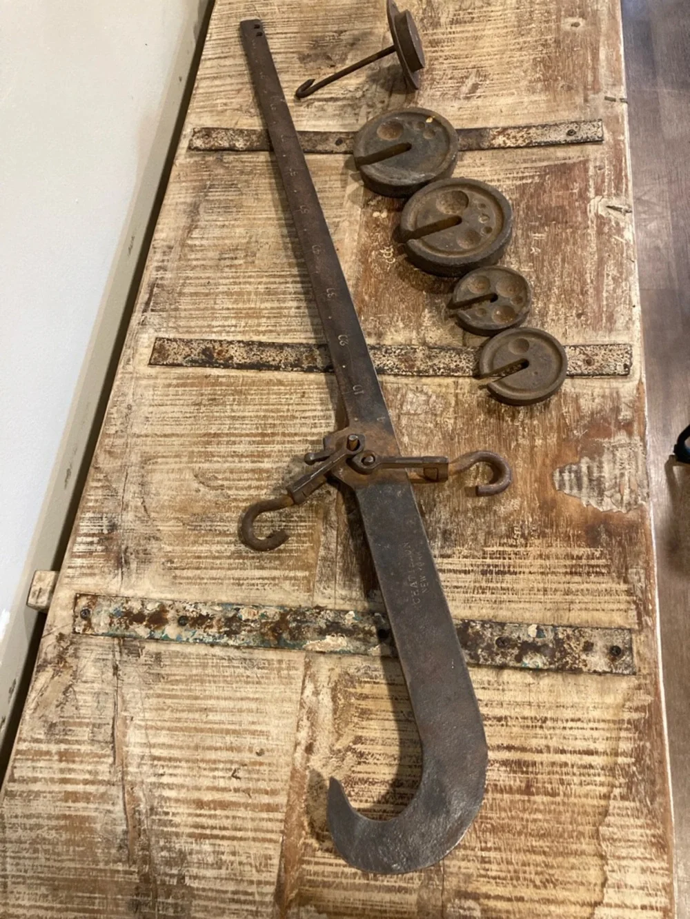 Antique Chatillon 100 lb Steelyard Scale w/ Weights – Rustic Industrial Decor